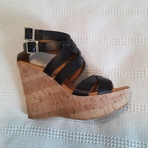 Korks Leather Platform Sandal, LNC